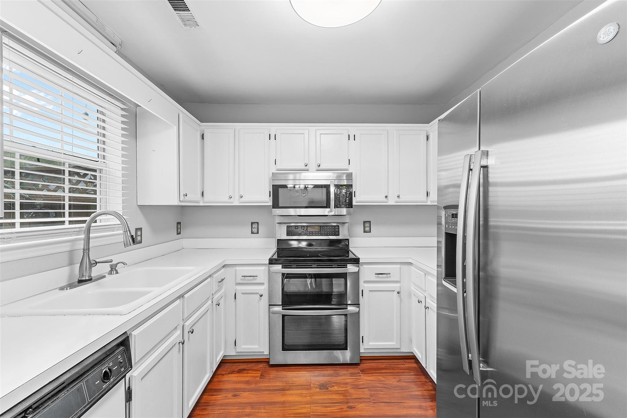 Martin Lakes - Residential