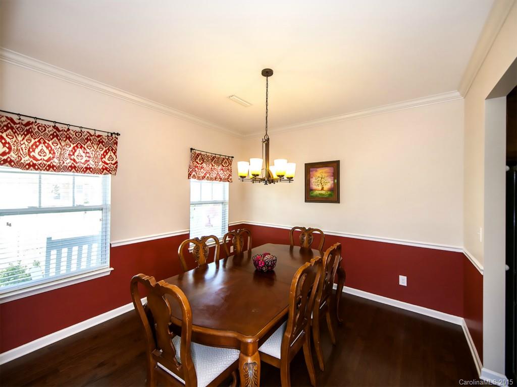 Ellis Pond - Residential