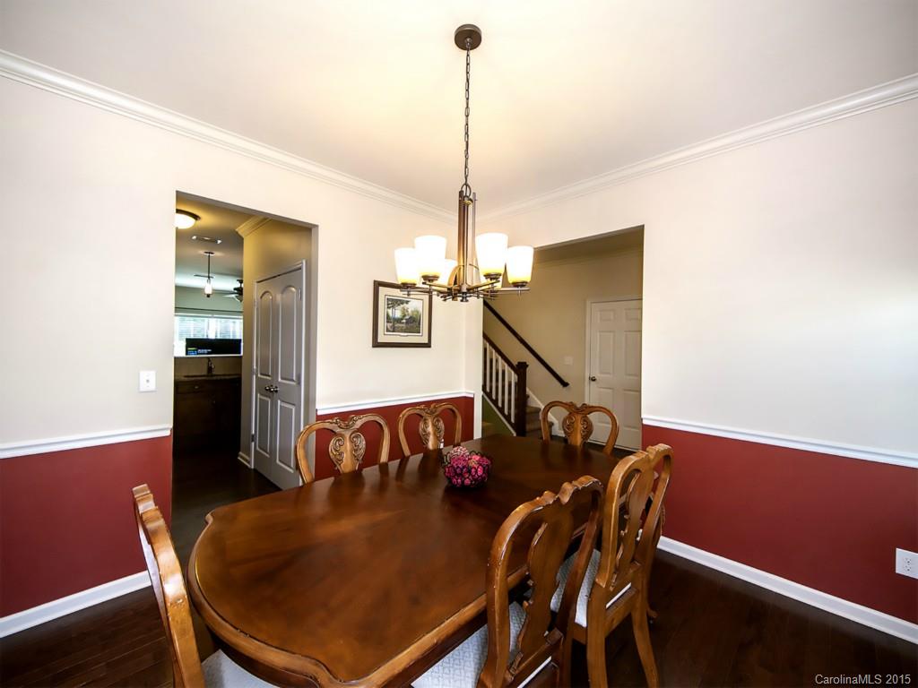 Ellis Pond - Residential