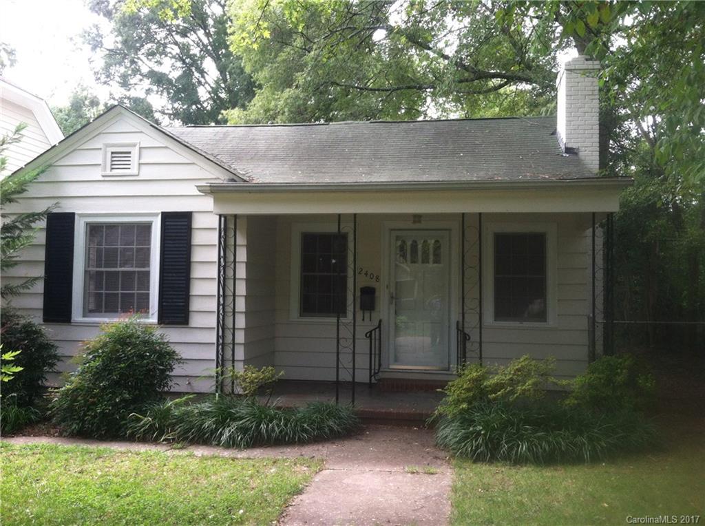 Quaint three bedroom house in Chantilly/Elizabeth.
