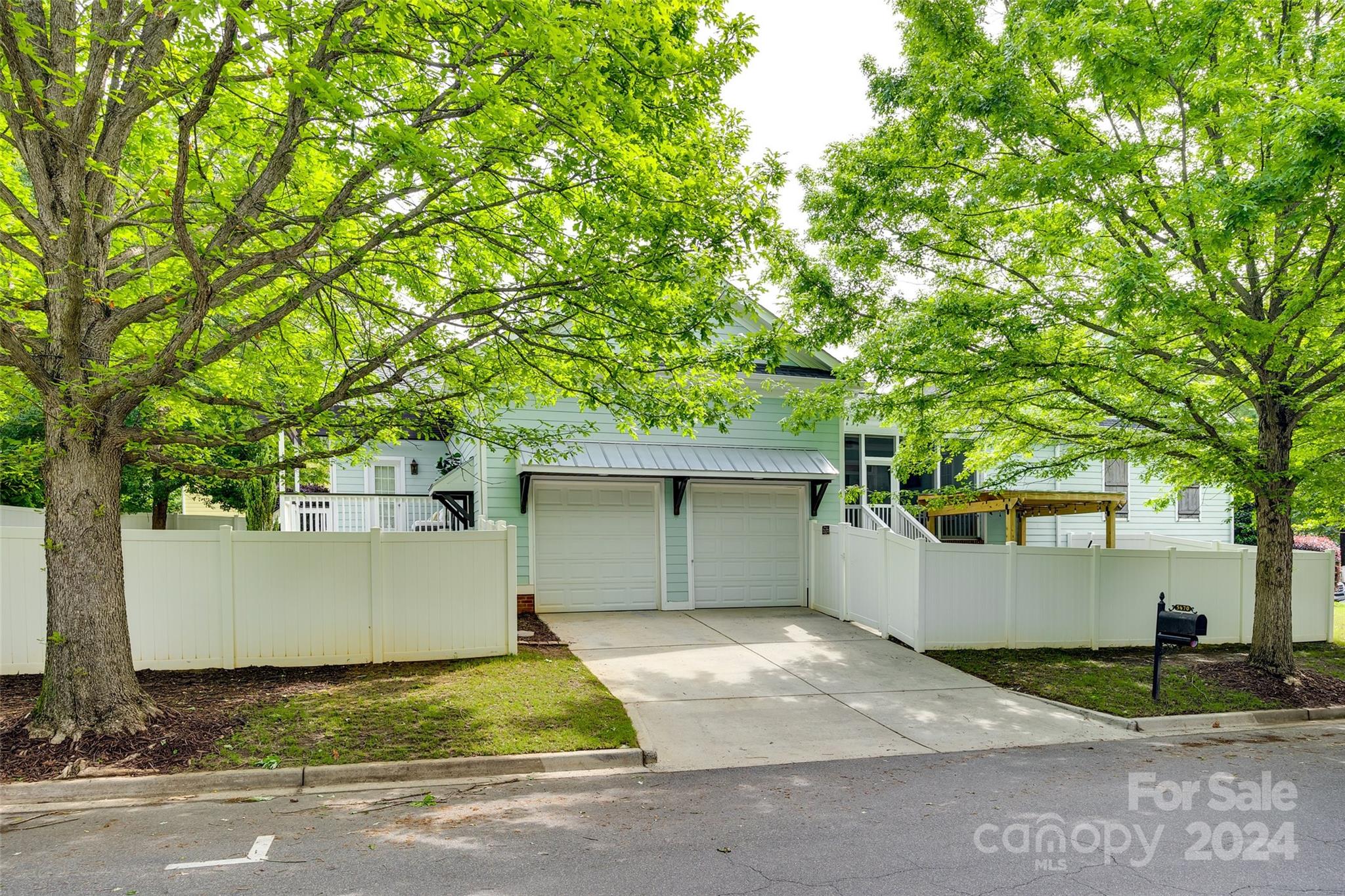 Baxter Village - Residential