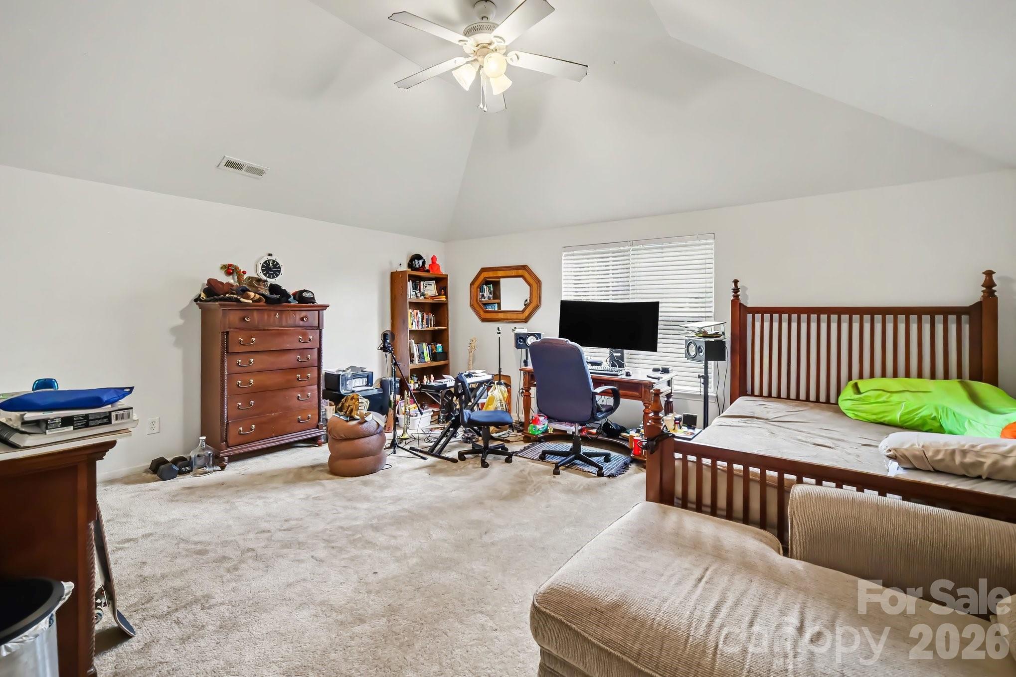 Davis Meadows - Residential