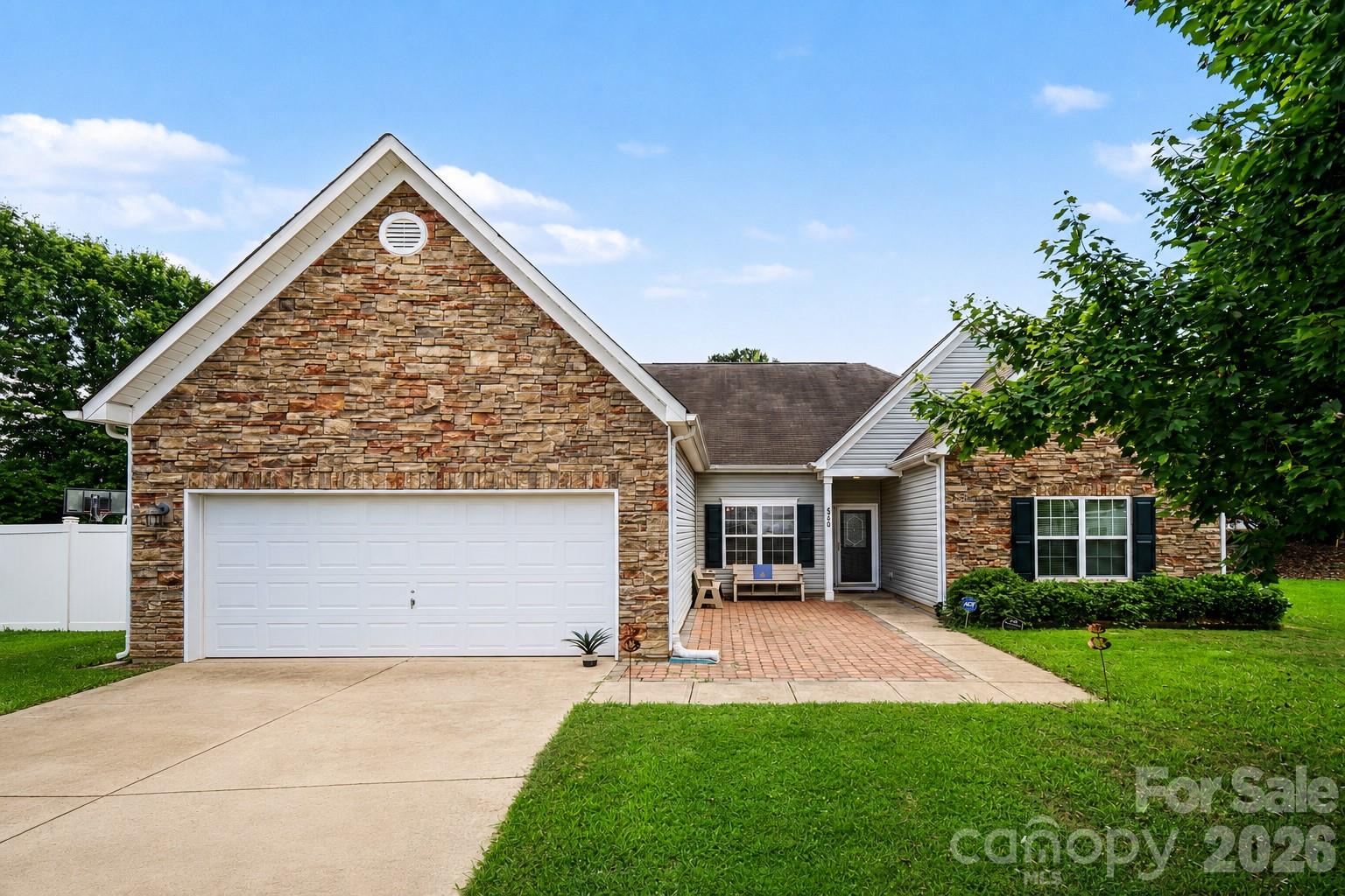 Davis Meadows - Residential