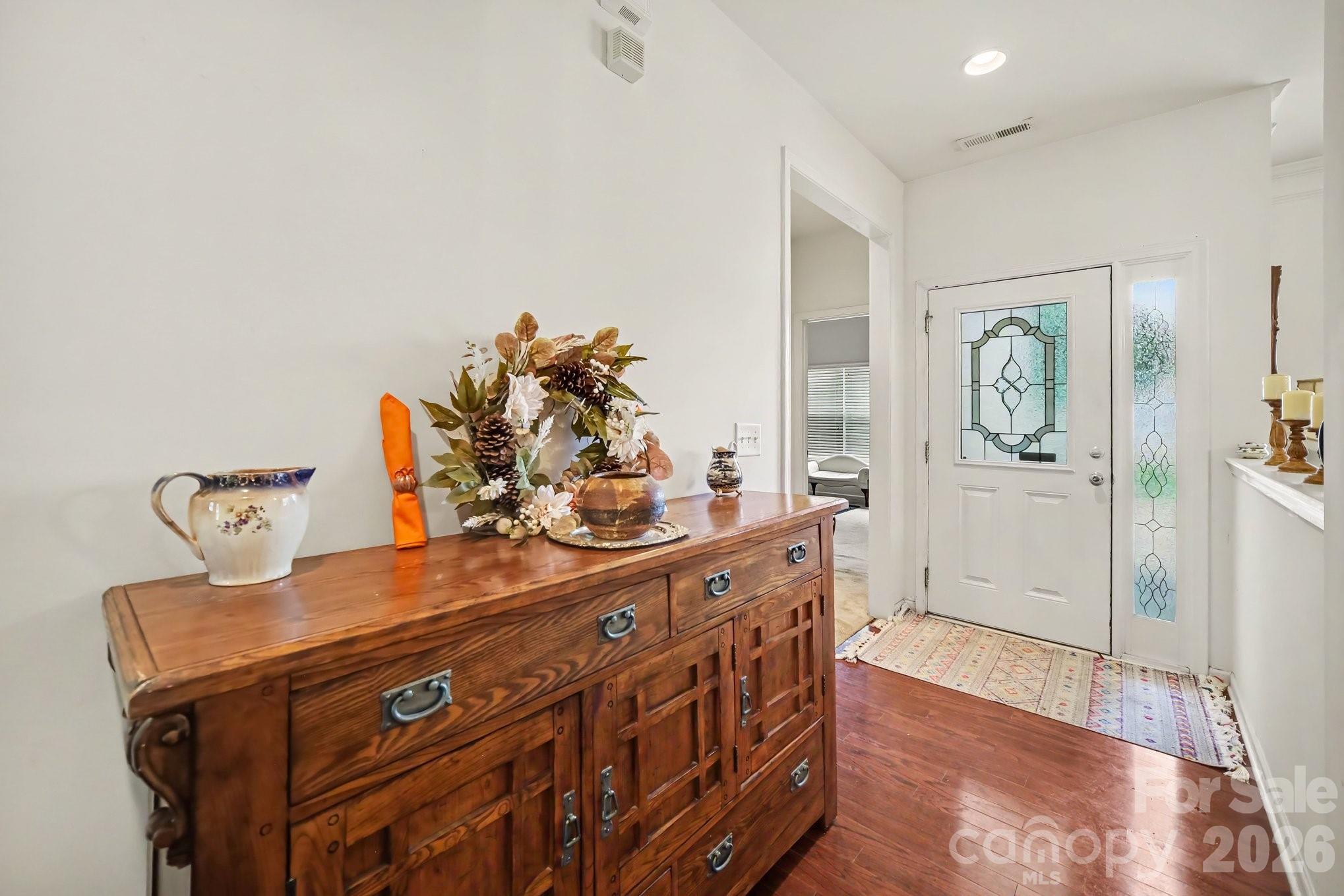Davis Meadows - Residential