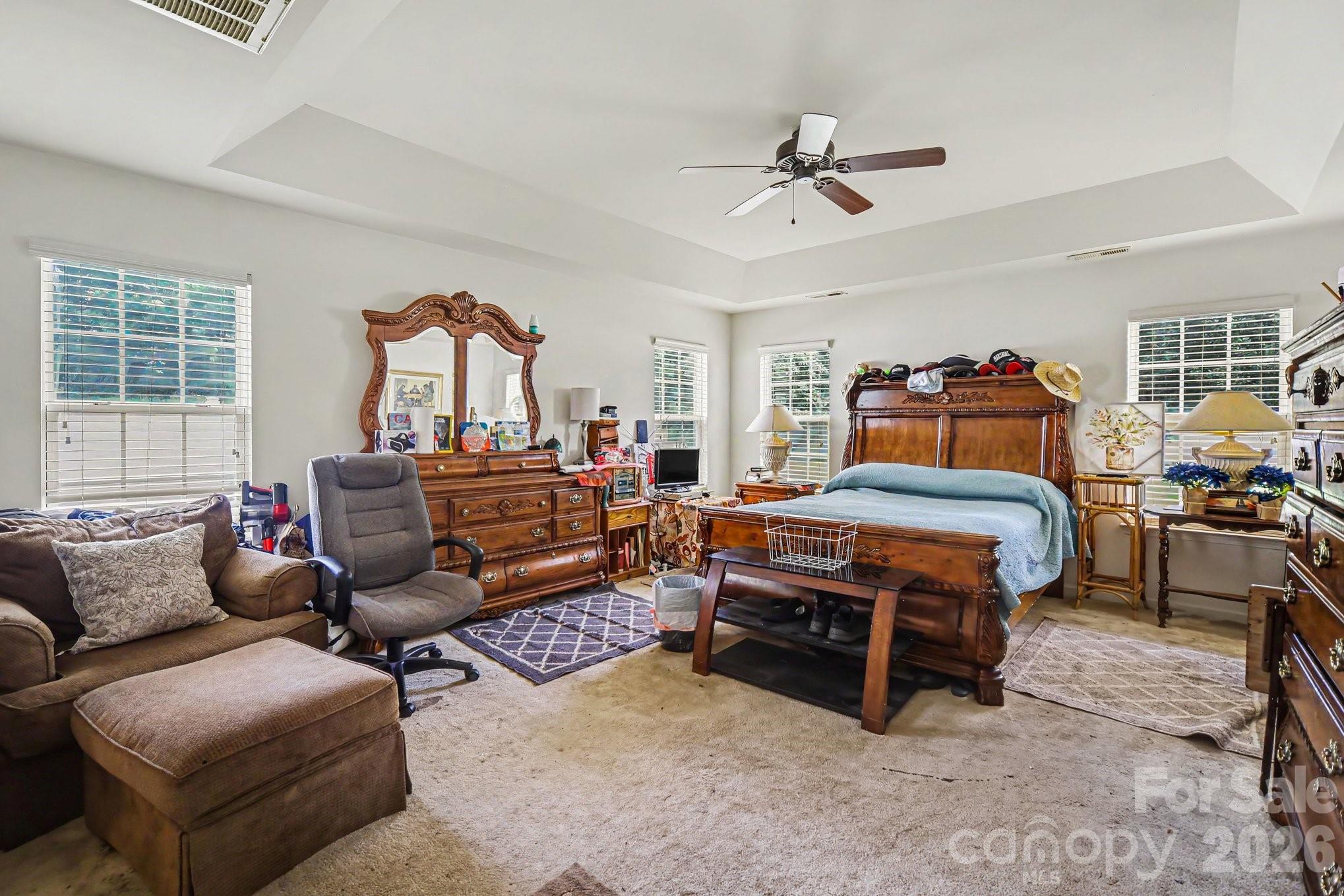 Davis Meadows - Residential