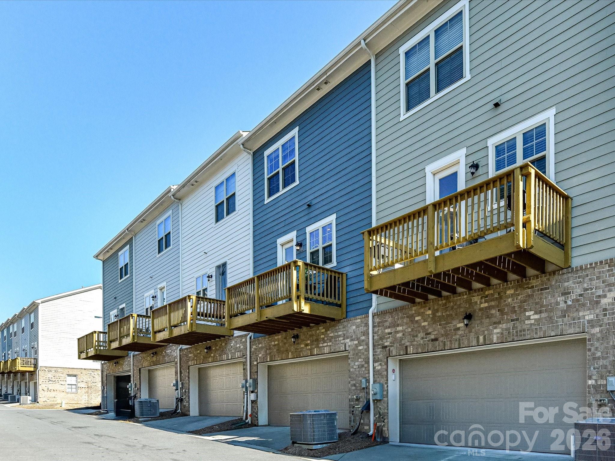 Hadley at Arrowood Station - Residential