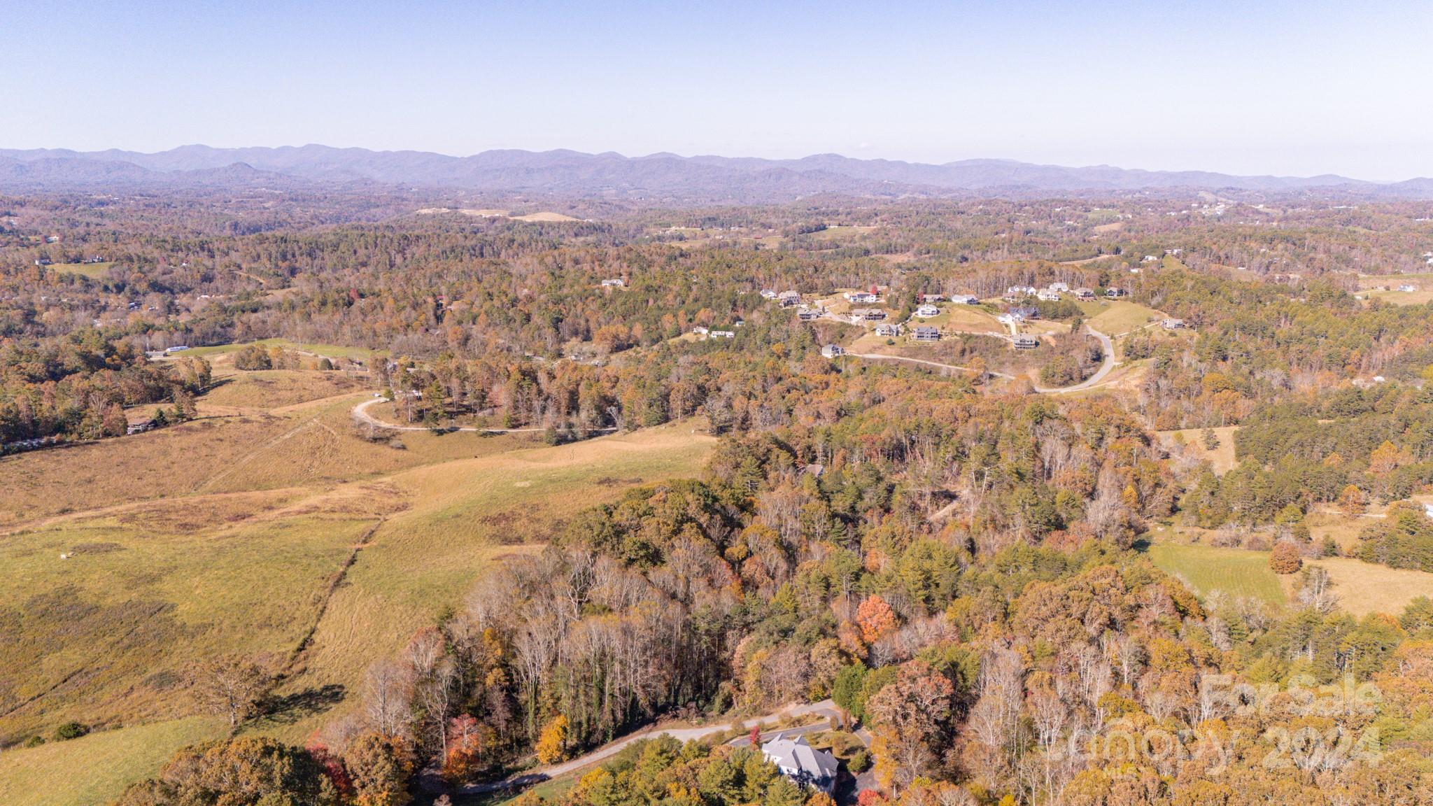 North Pinnacle - Land