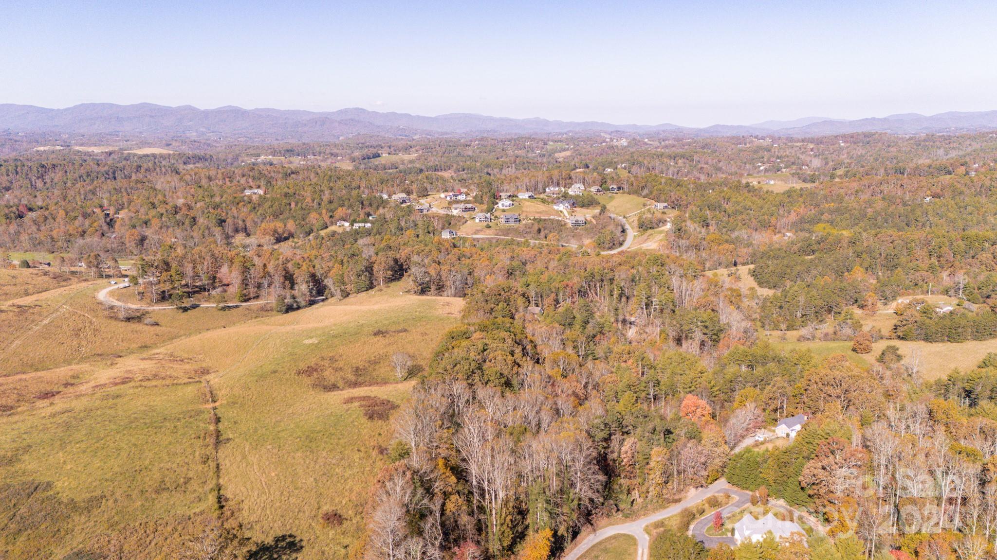North Pinnacle - Land