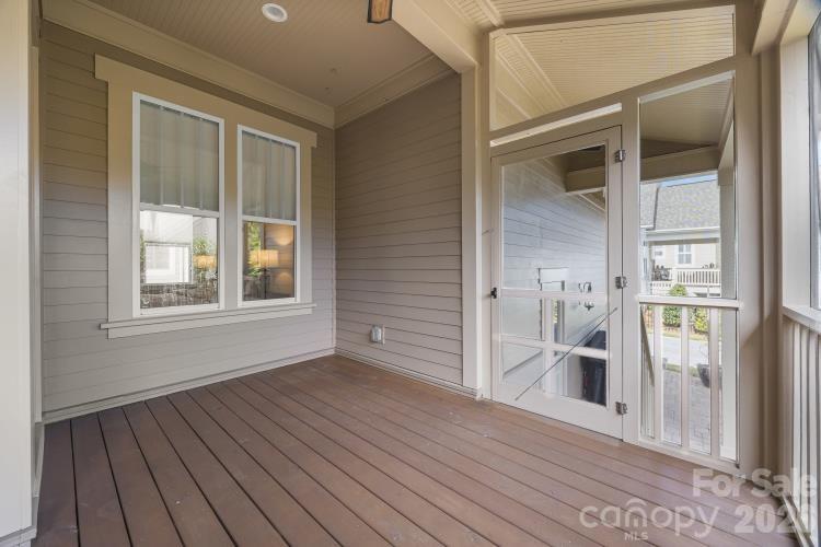 Riverwalk - Residential