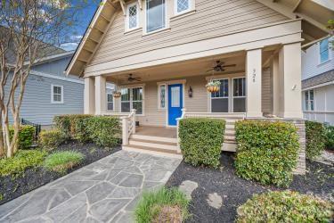 Riverwalk - Residential