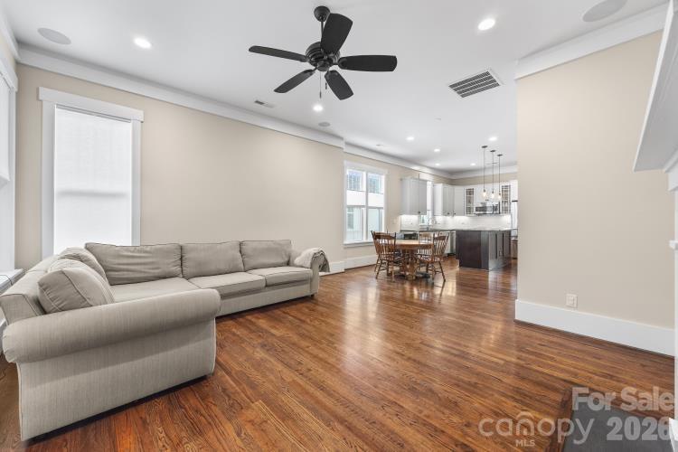 Riverwalk - Residential