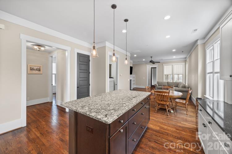 Riverwalk - Residential