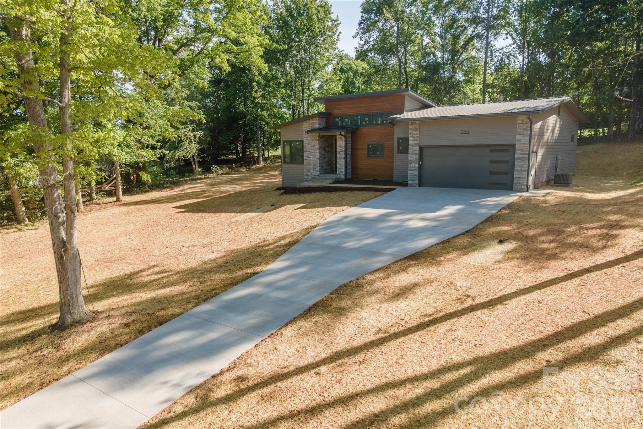 South Ridge Estates - Residential
