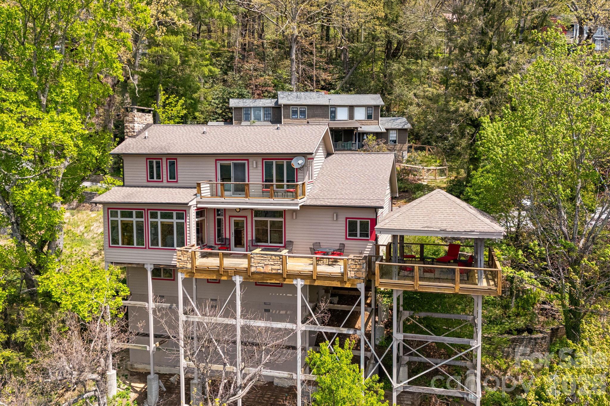 Laurel Park - Residential