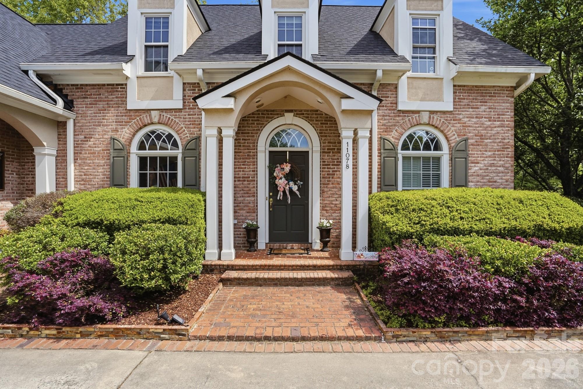 Seven Coves - Residential