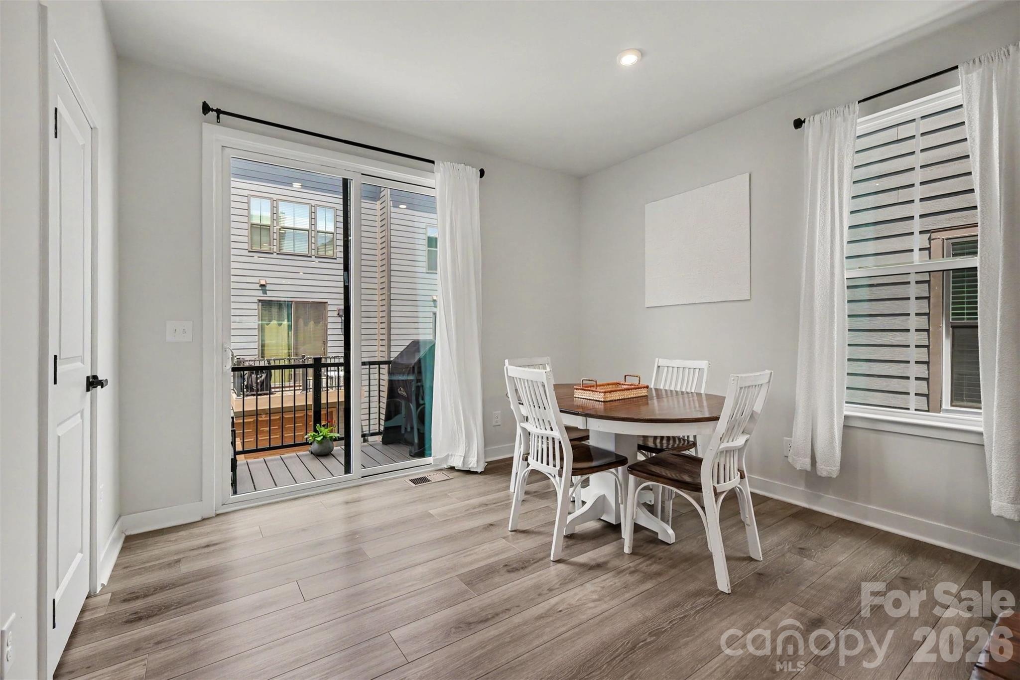 Southrail Station - Residential