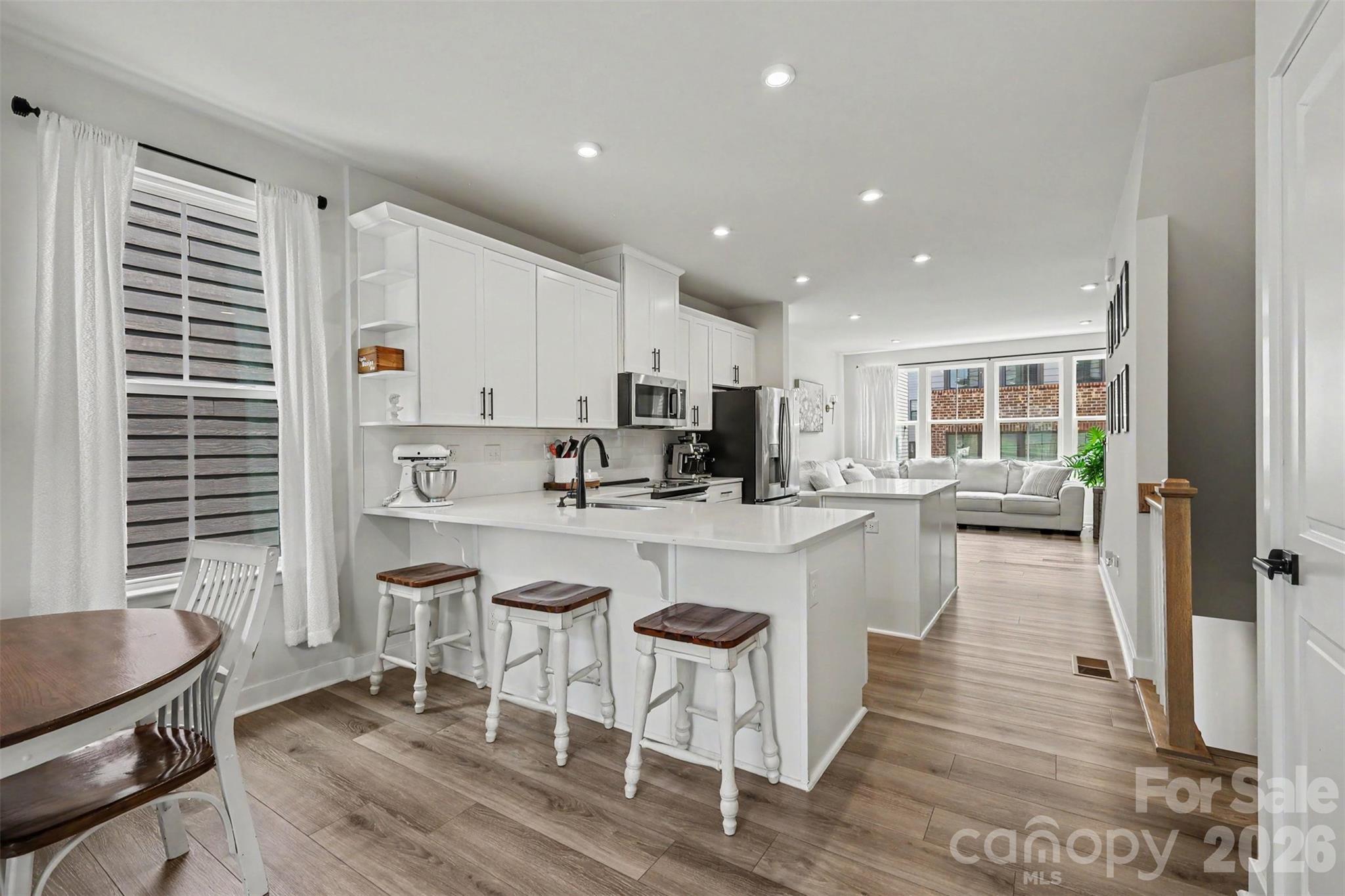 Southrail Station - Residential
