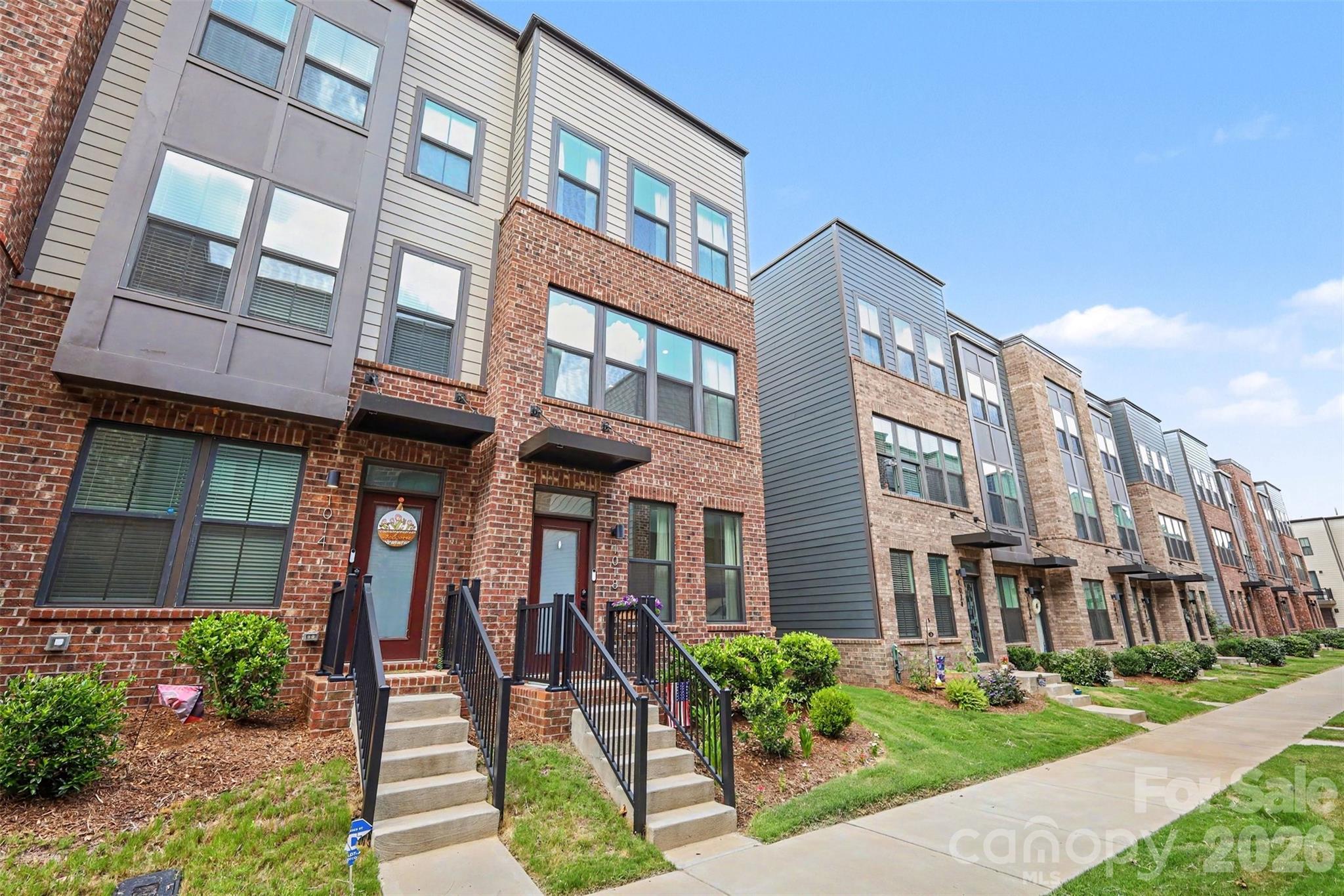 Southrail Station - Residential