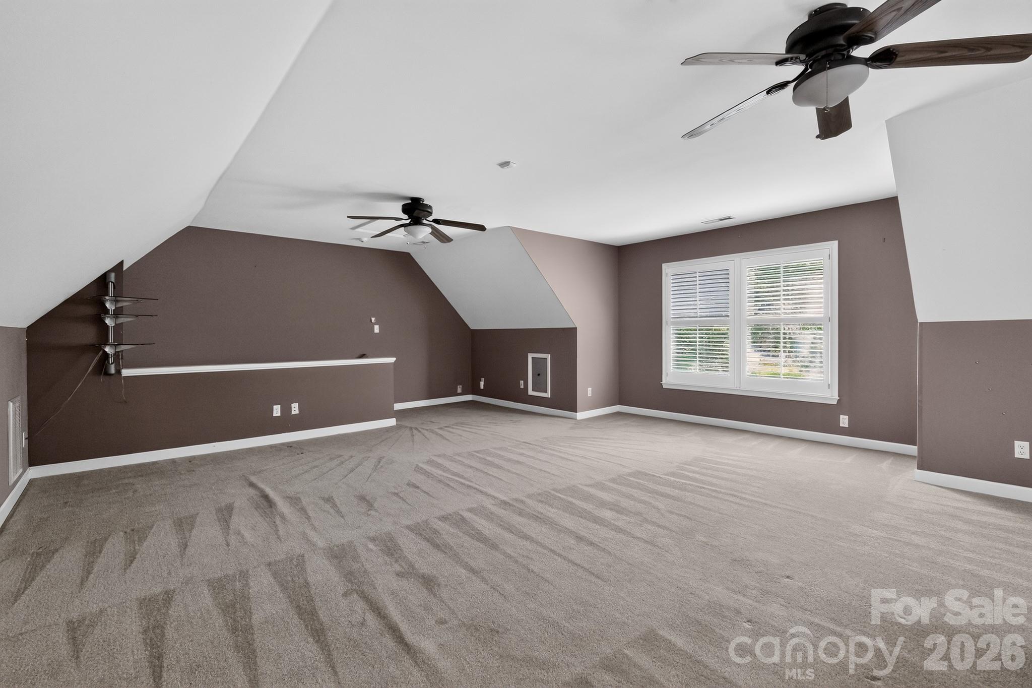 Mammoth Oaks - Residential