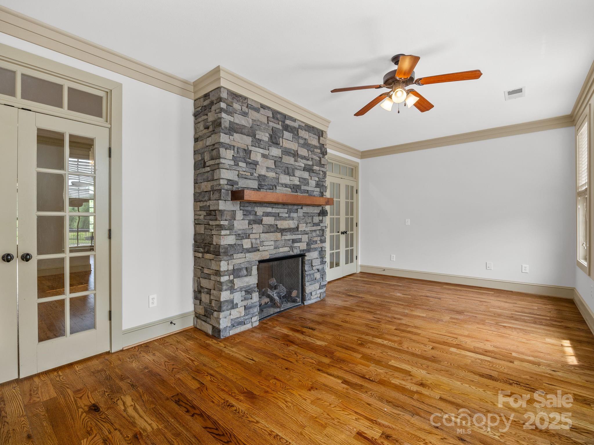 The Crossing at Cherokee National - Residential