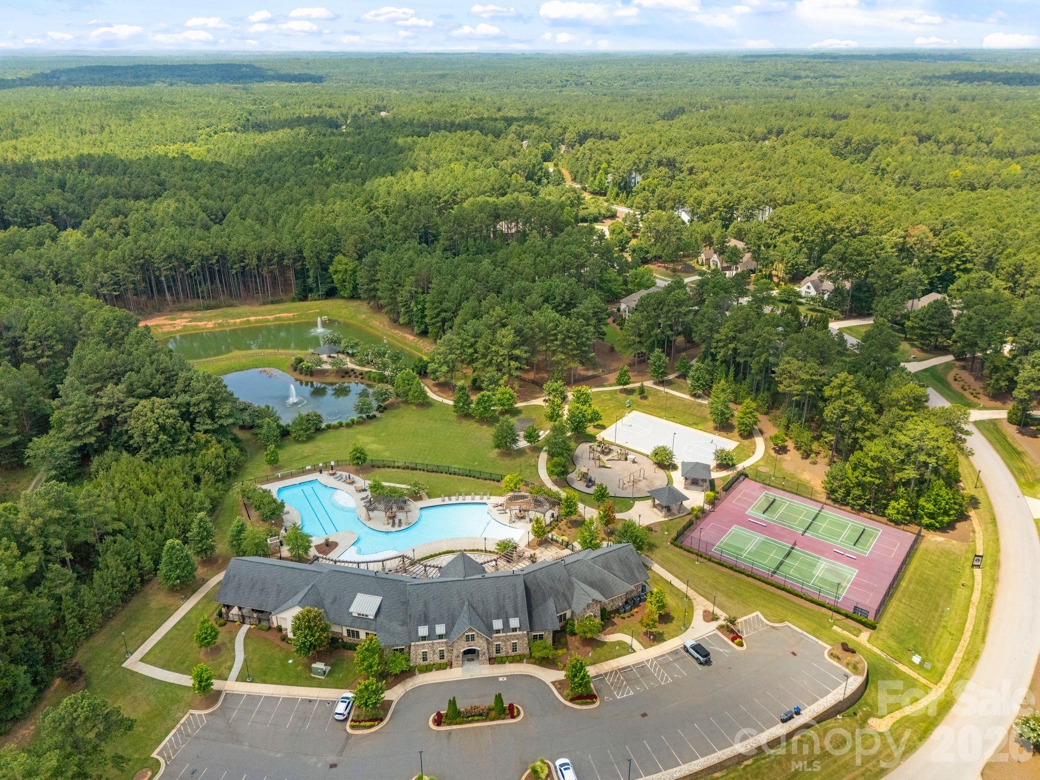 Riverchase Estates - Residential