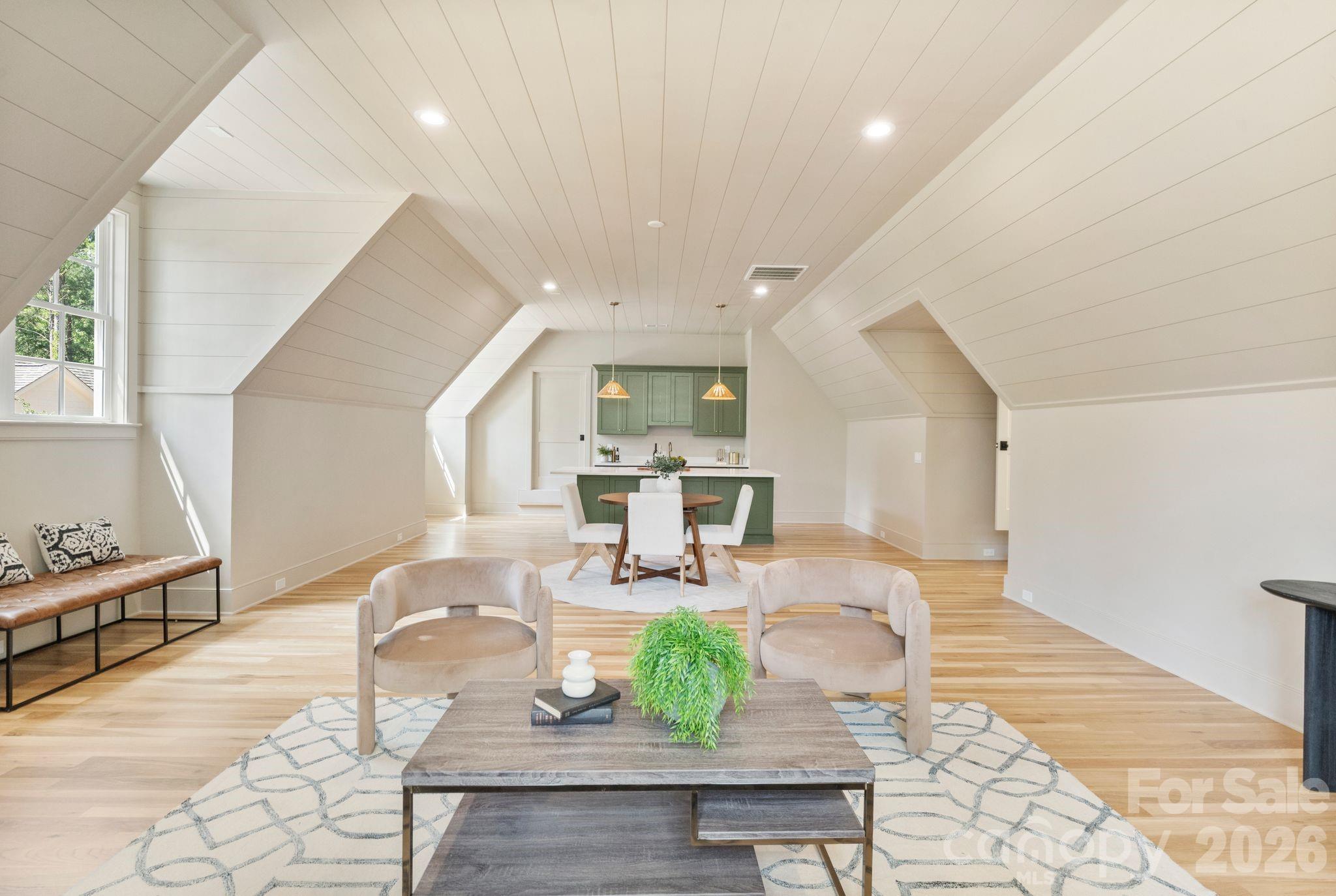 Riverchase Estates - Residential