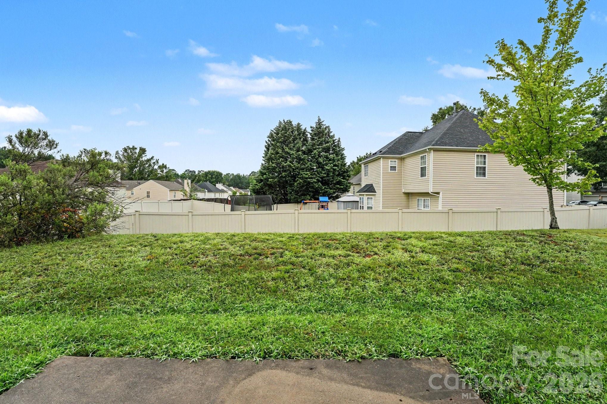 Linda Vista - Residential