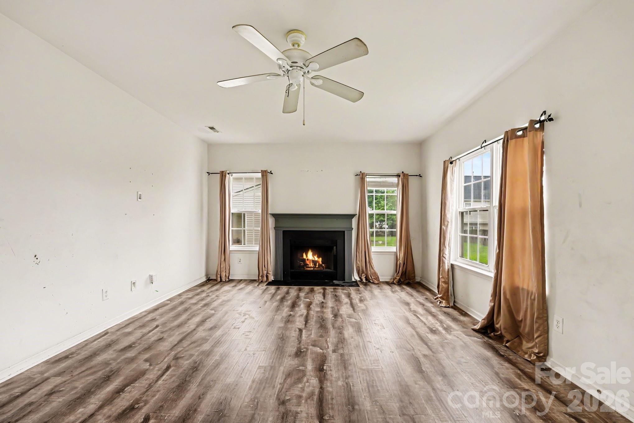 Linda Vista - Residential