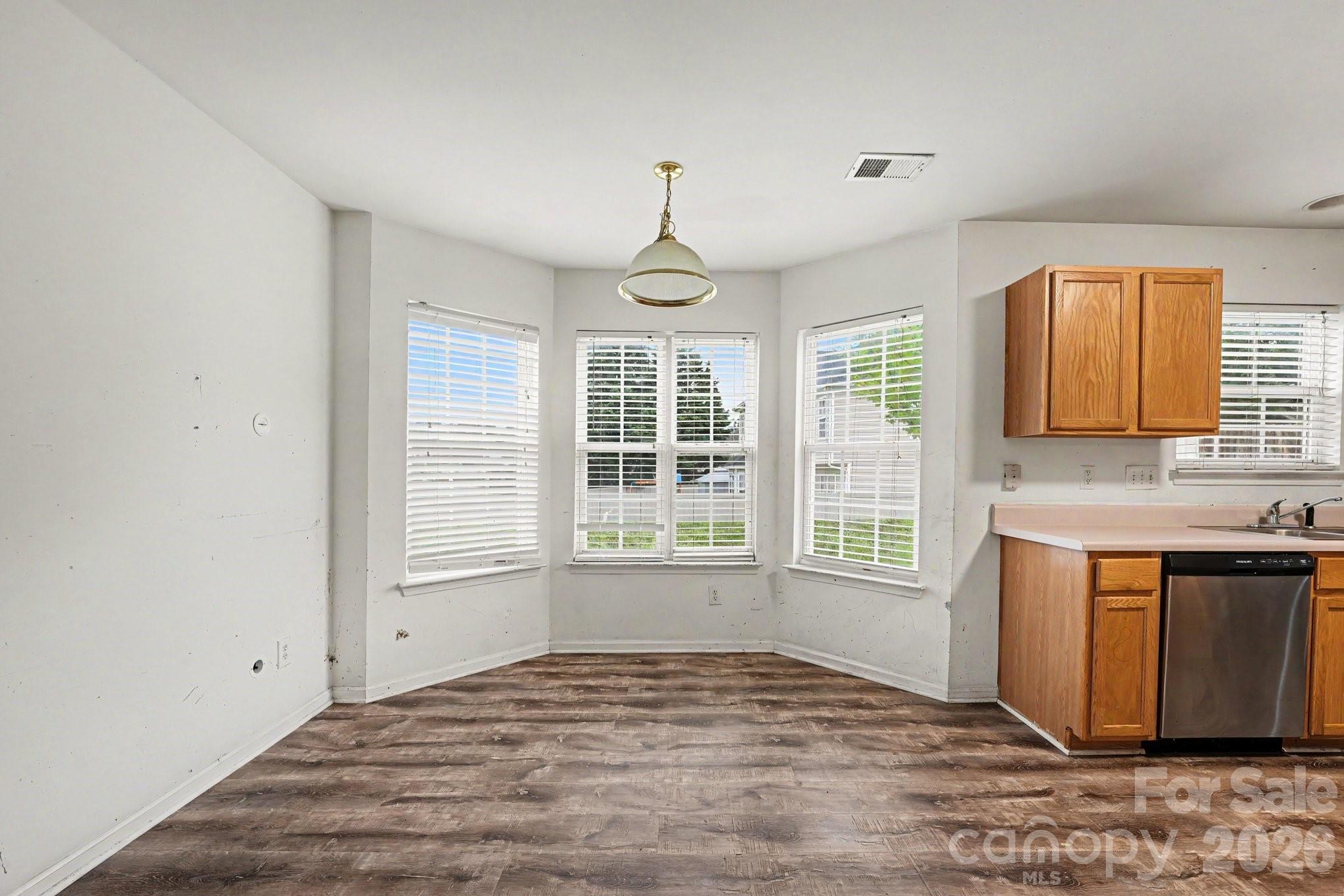 Linda Vista - Residential