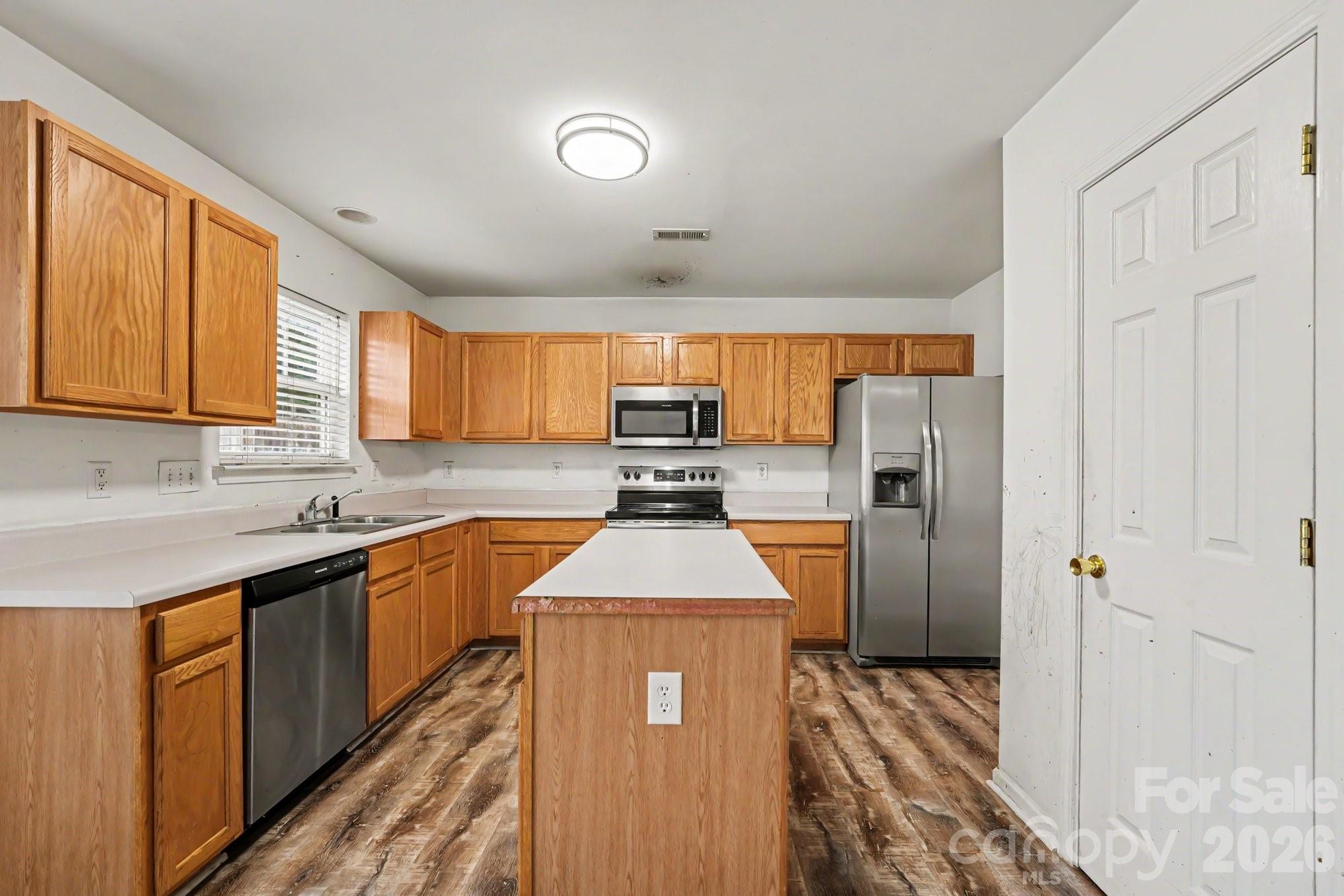 Linda Vista - Residential