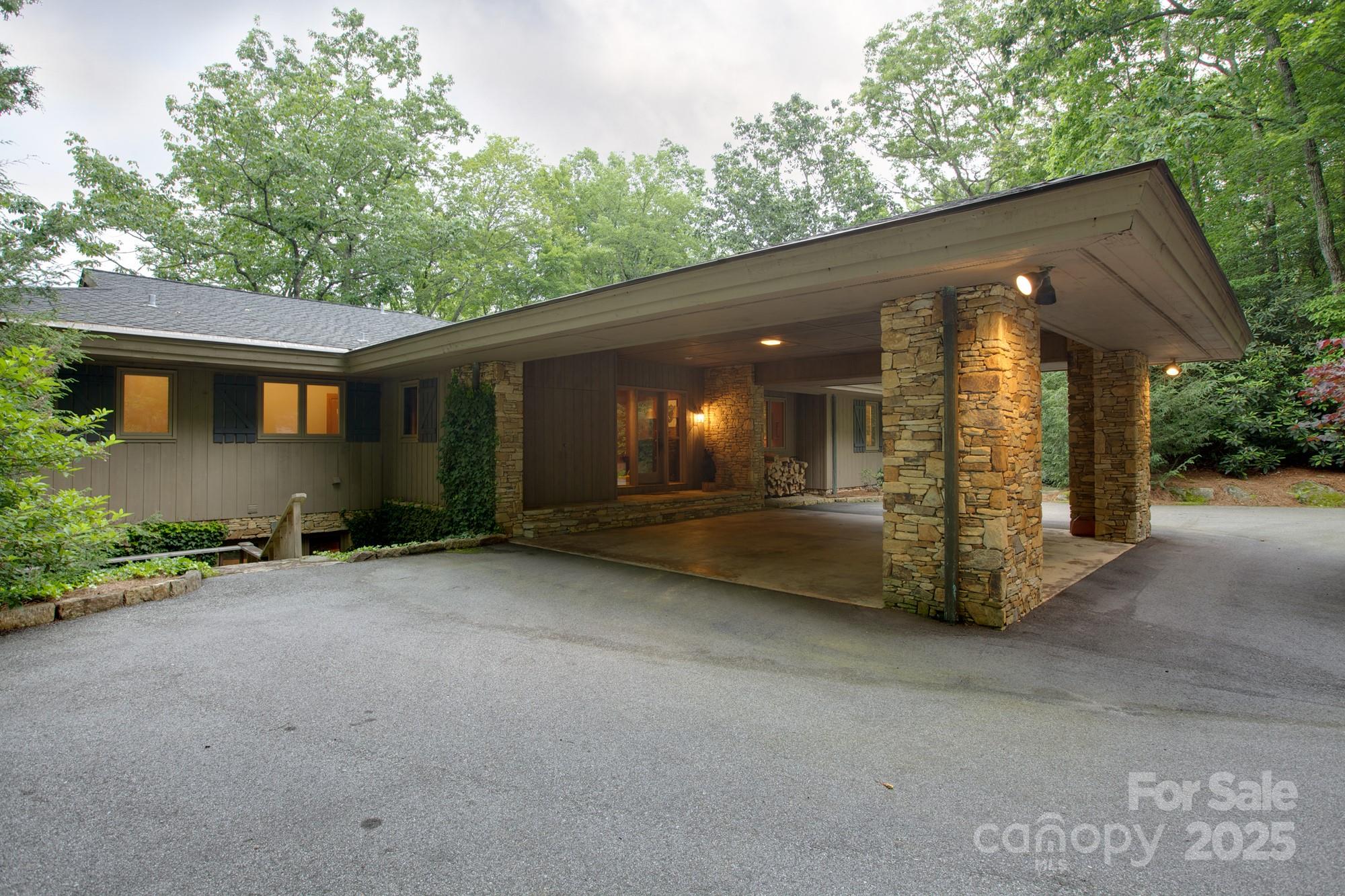 Lake Toxaway Estates - Residential