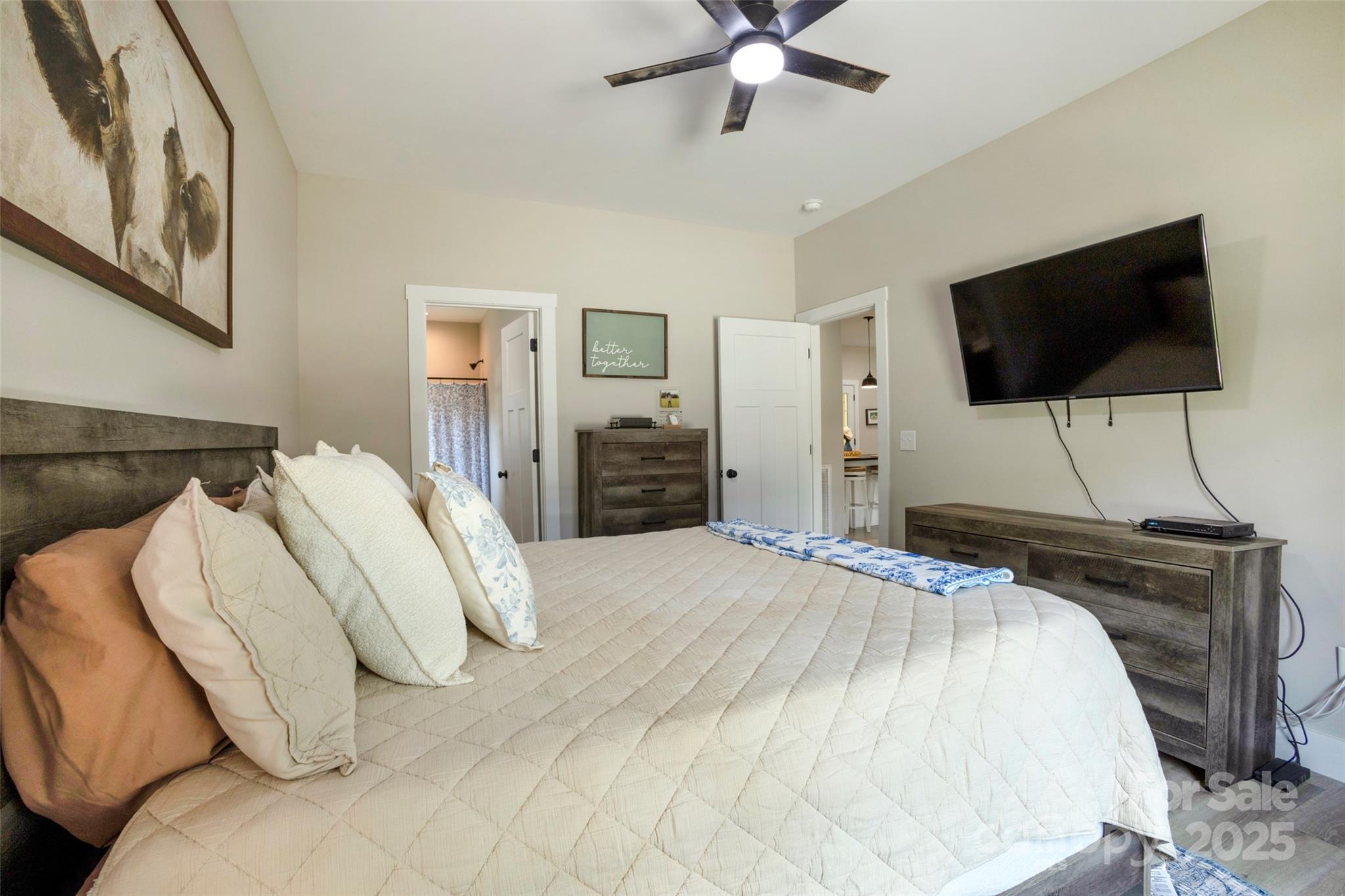 Ole Eastpointe - Residential