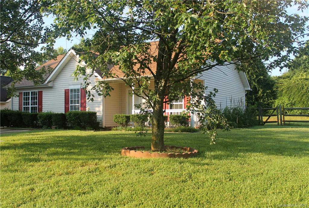 Fabulously Priced! This Traditional Style Ranch is Nestled Within the  Grass Meadows Subdivision. Just Minutes from Downtown Charlotte, Home Features 3 Spacious Bedroom & 2 Full Baths. The Large Family Room Equipped w/Ceiling Fan  & Plenty of Natural Lighting. Adjacent to the Breakfast Area is the Nice Kitchen Featuring Plenty of Cabinets & Standard Appliance Package. Home's Backyard is Fenced & Includes a Separate Storage Shed. Difficult to Find: Nicely Priced Home!!!