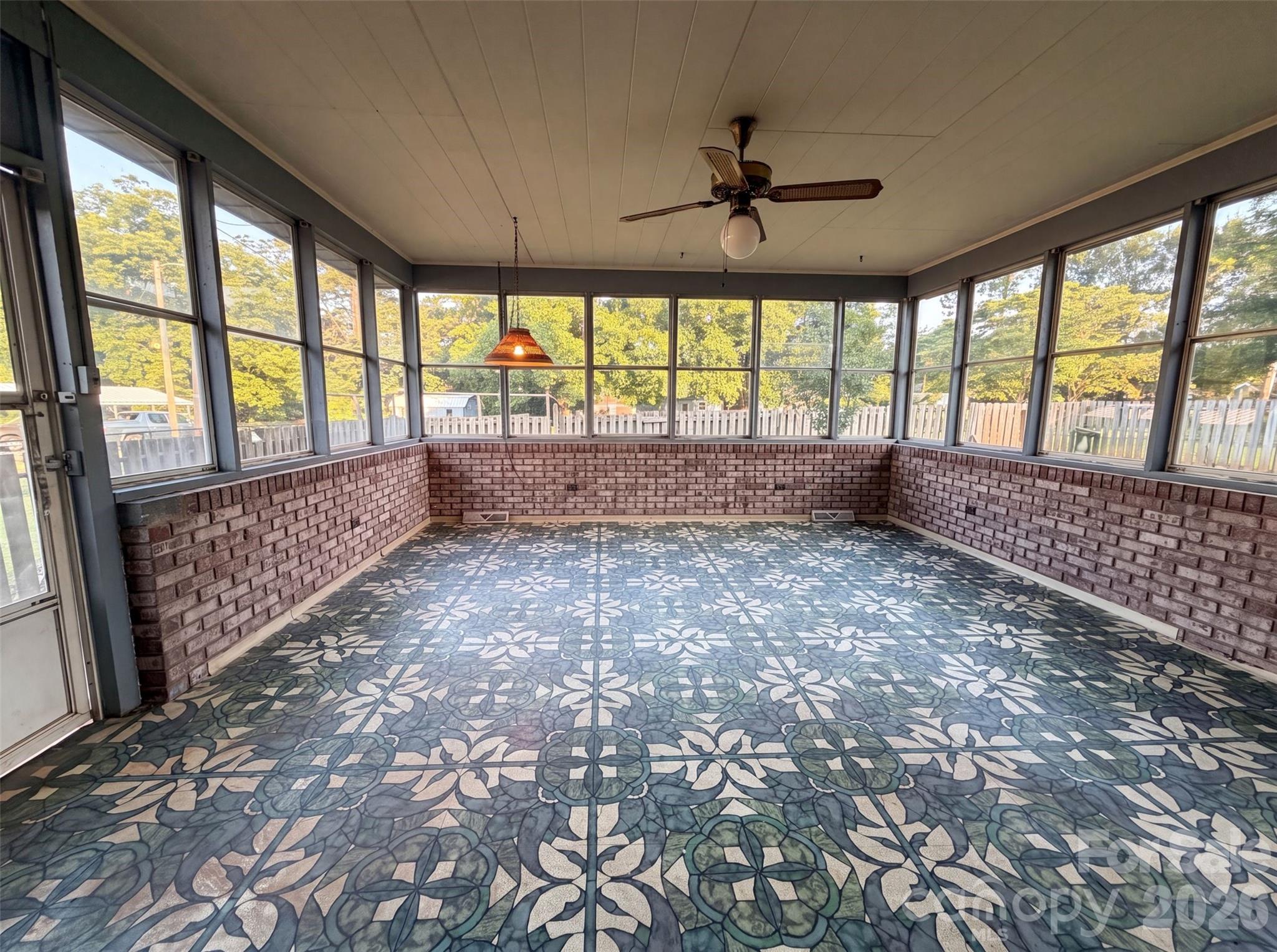 Hillcrest - Residential