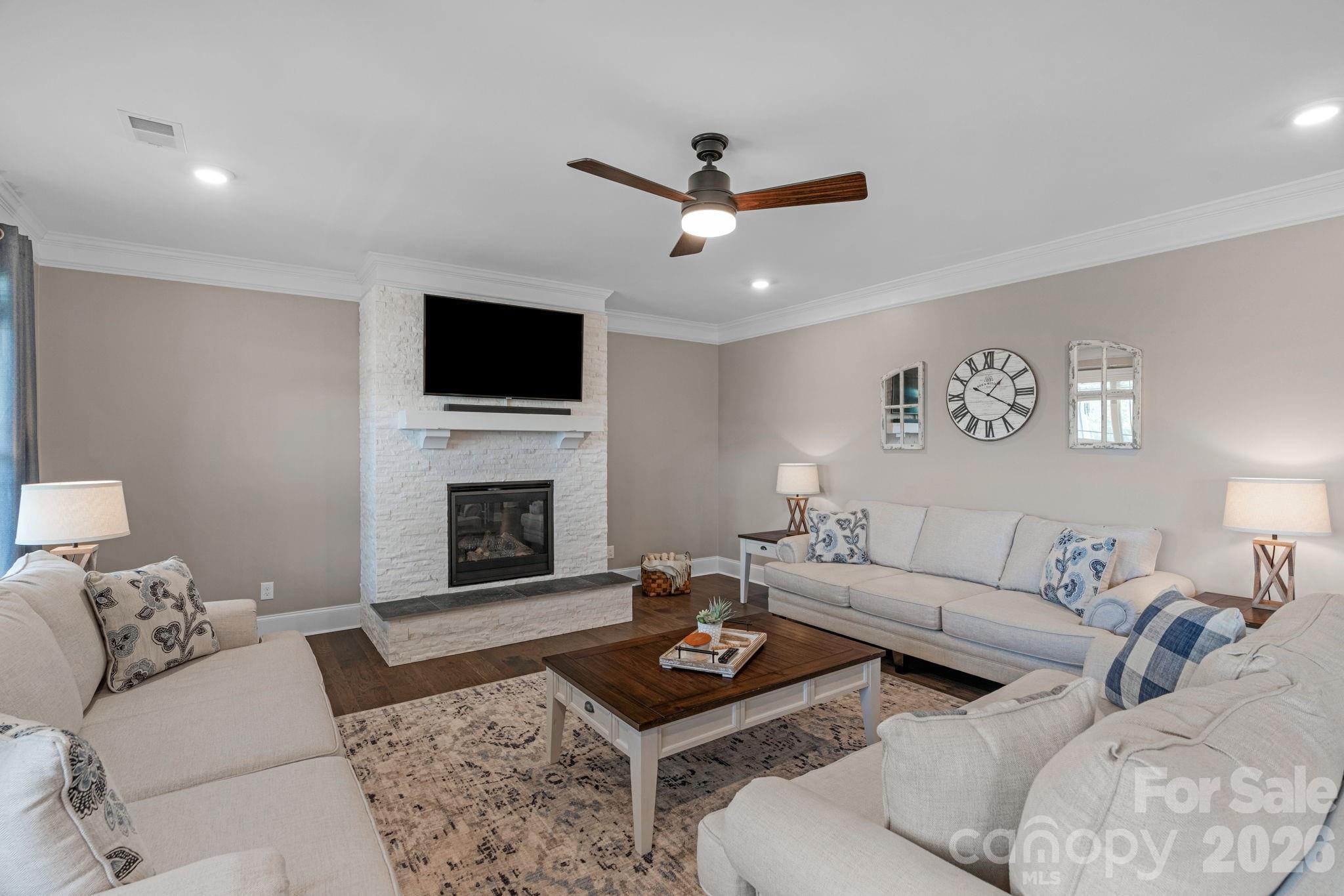 Lakeside at Woodcreek - Residential