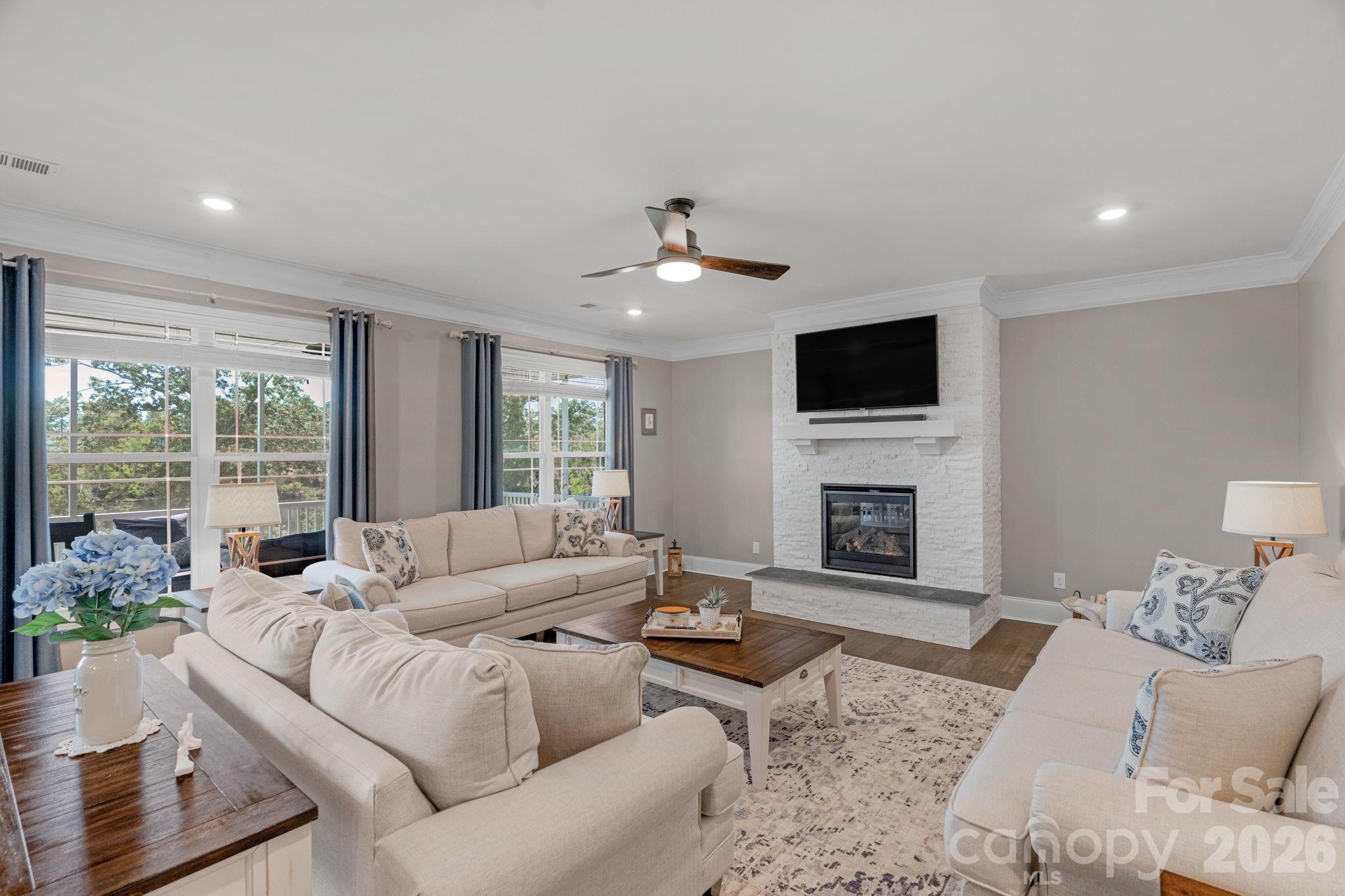 Lakeside at Woodcreek - Residential