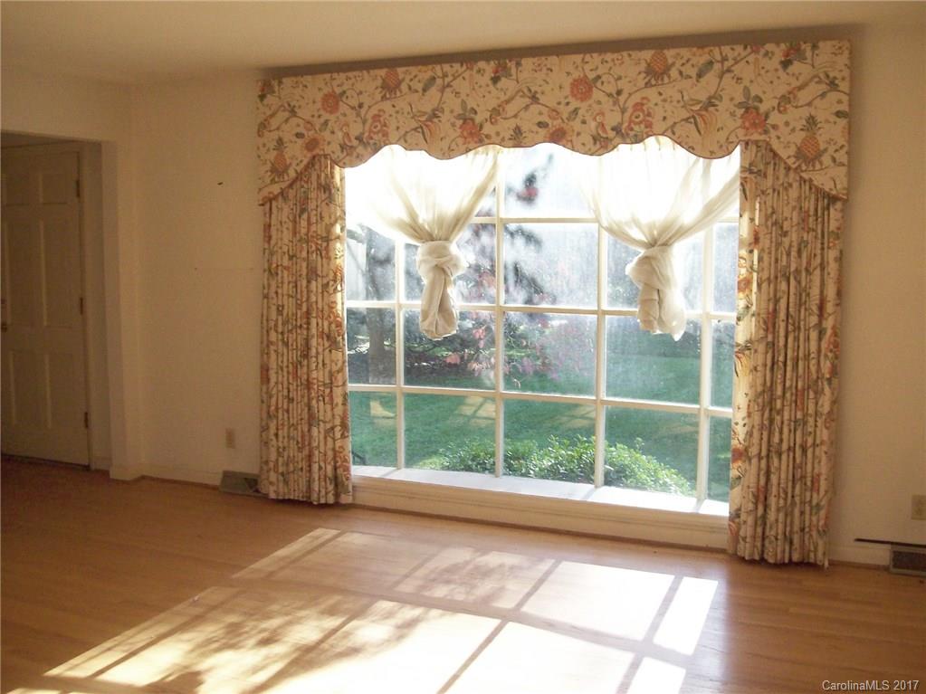 Ragin Estates - Residential