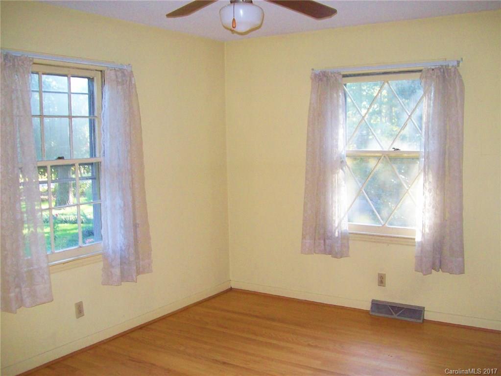 Ragin Estates - Residential