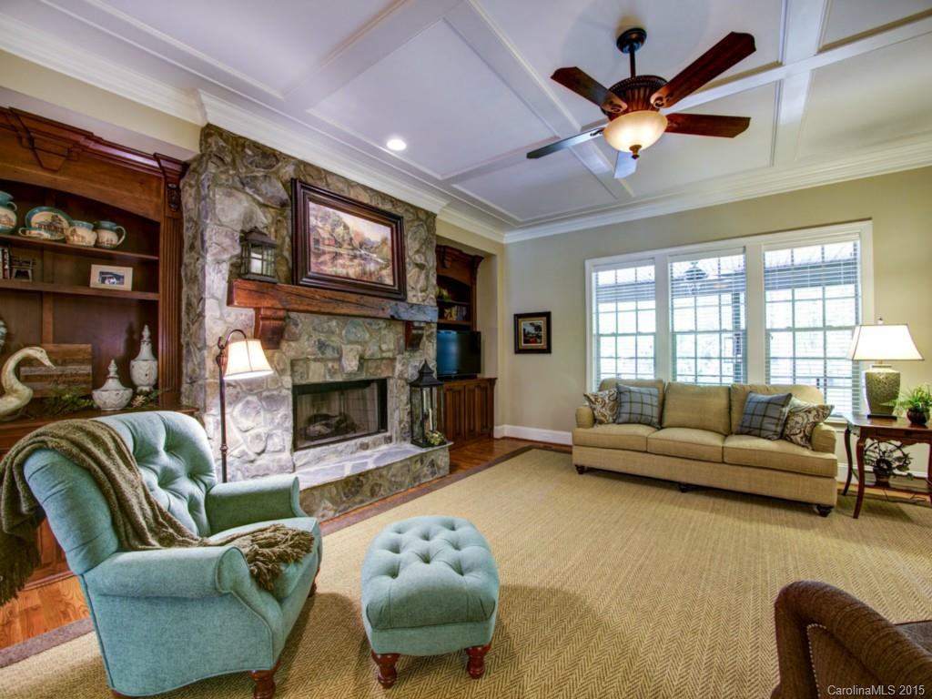 The Coves On River Oaks - Residential