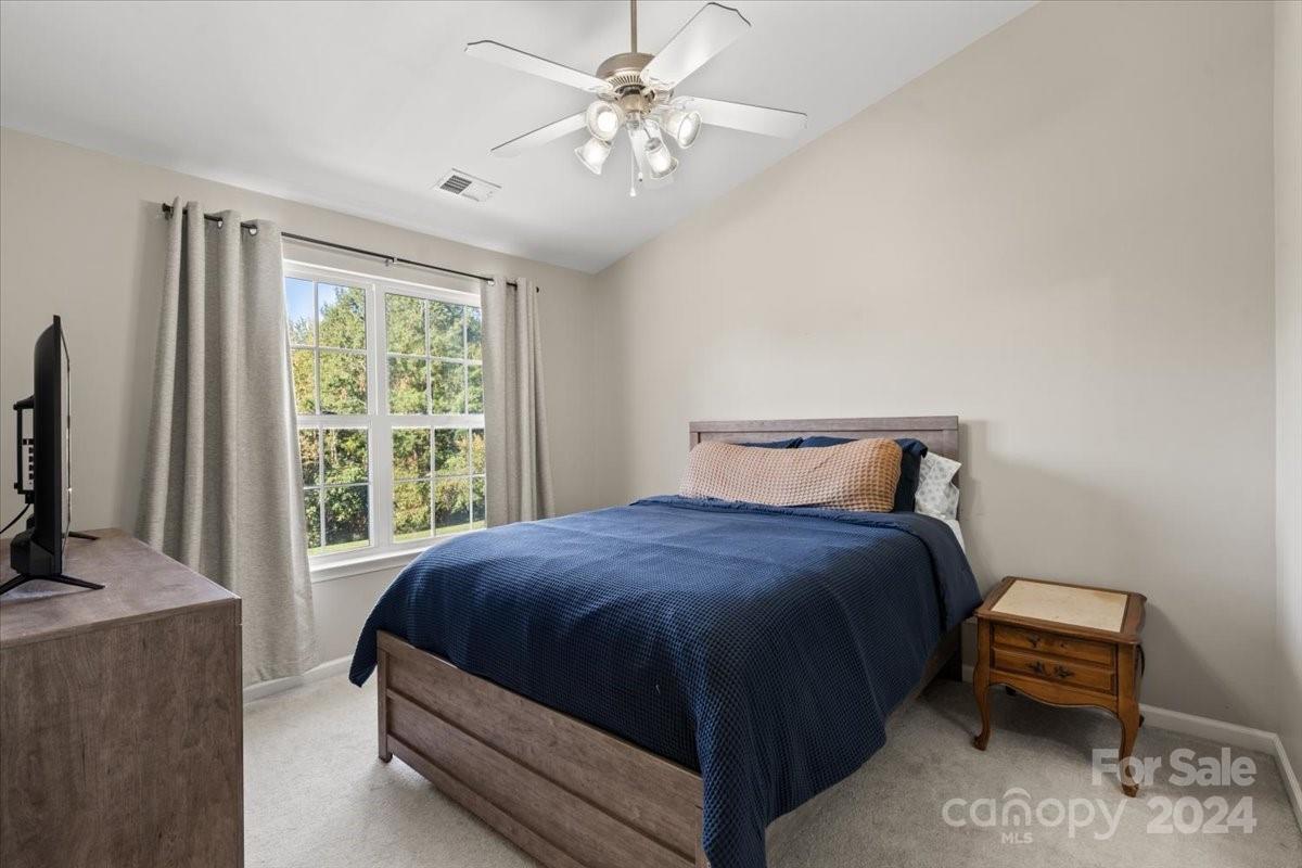 Ridge Pointe - Residential