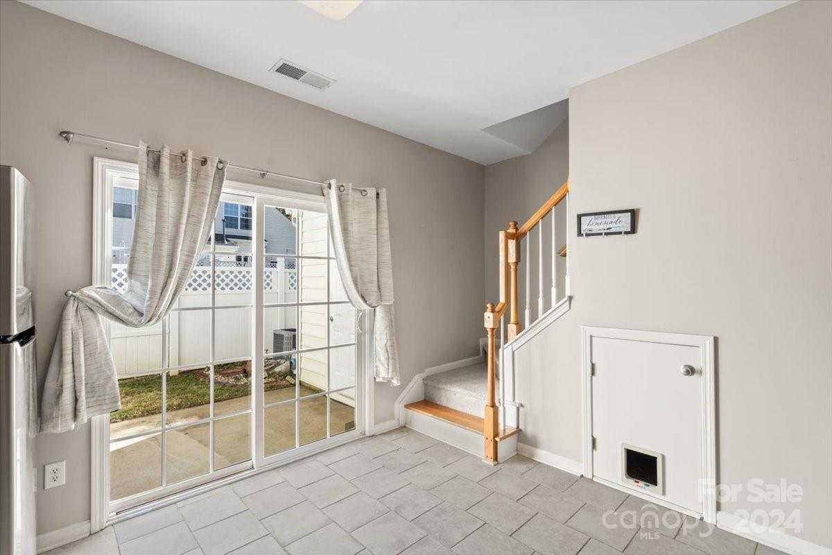 Ridge Pointe - Residential