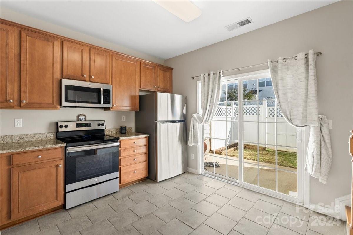 Ridge Pointe - Residential