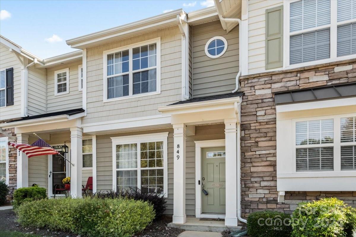 Ridge Pointe - Residential