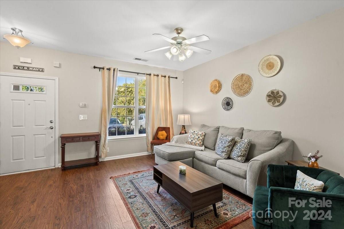 Ridge Pointe - Residential