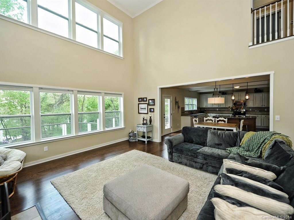 Tega Cay - Residential