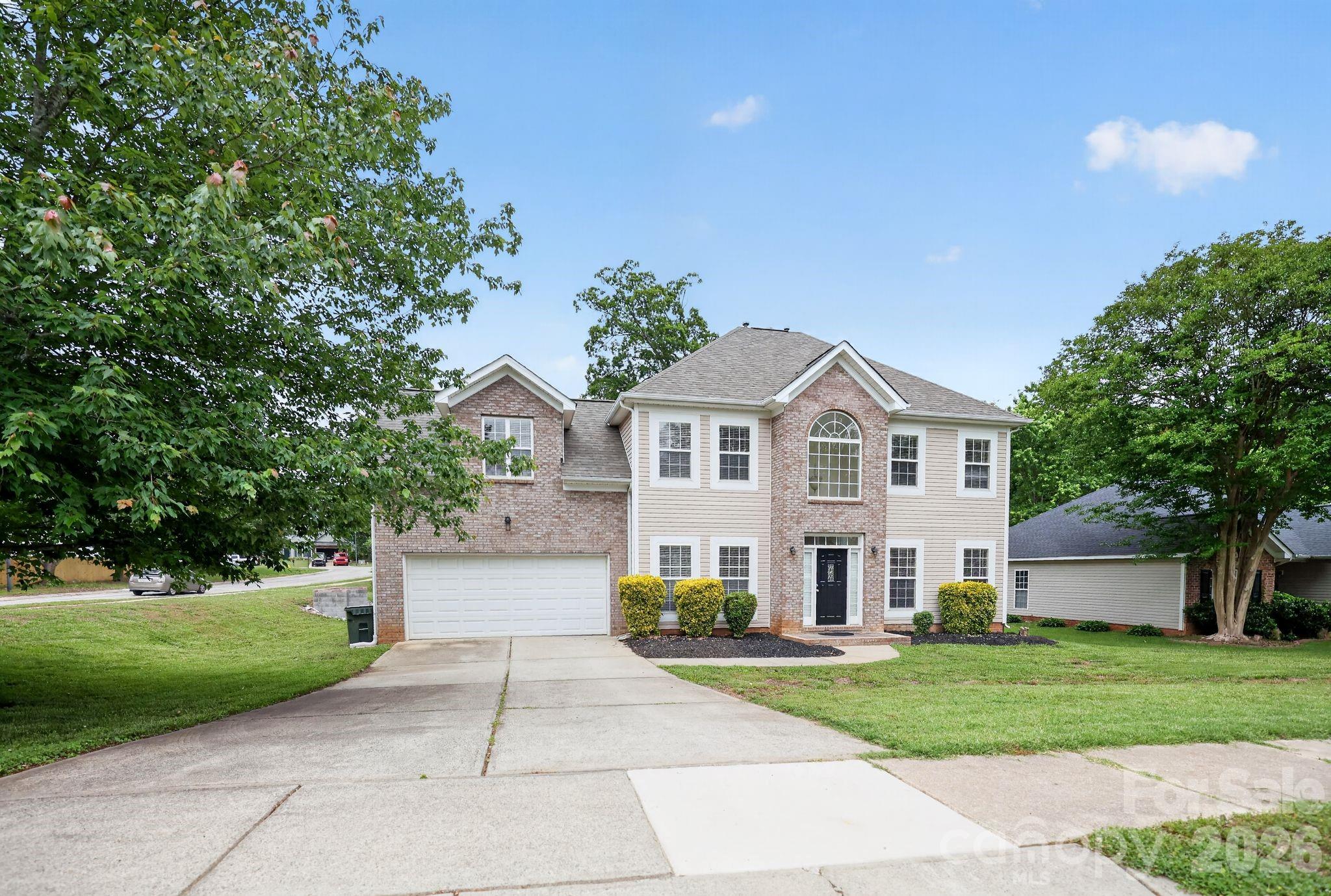 Colonial Village - Residential