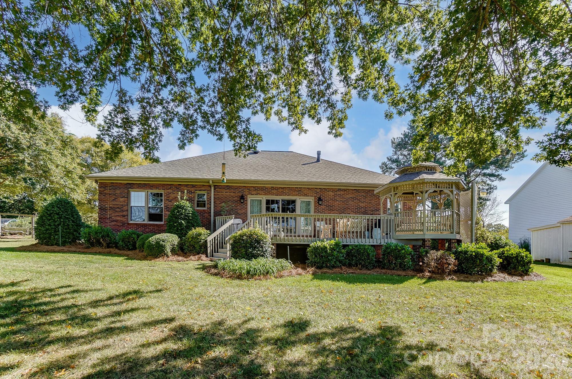 Mallard Head - Residential