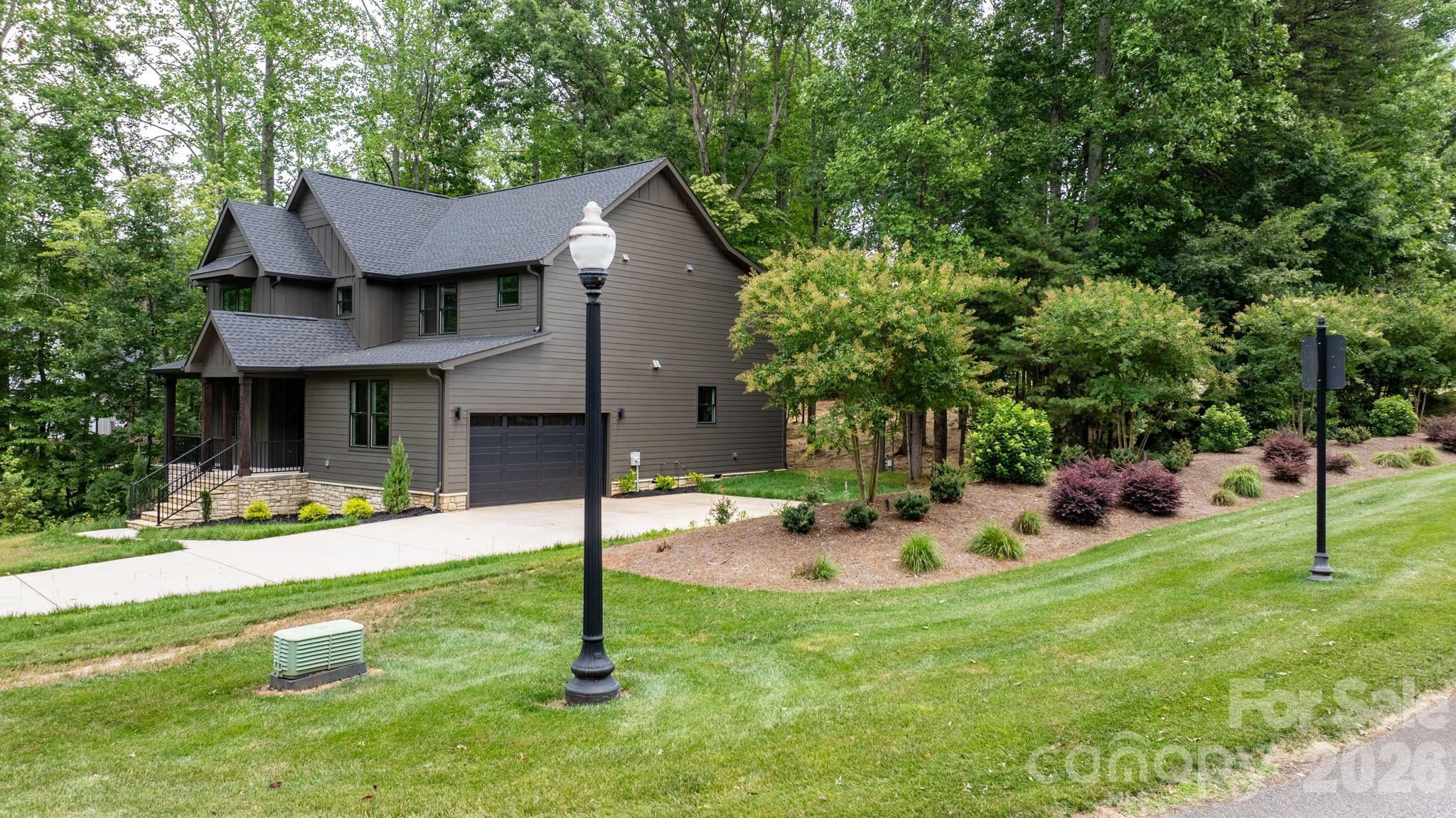Quinlan Estates - Residential