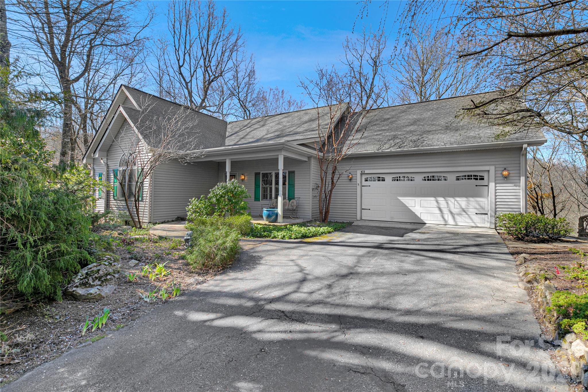 Connestee Falls - Residential