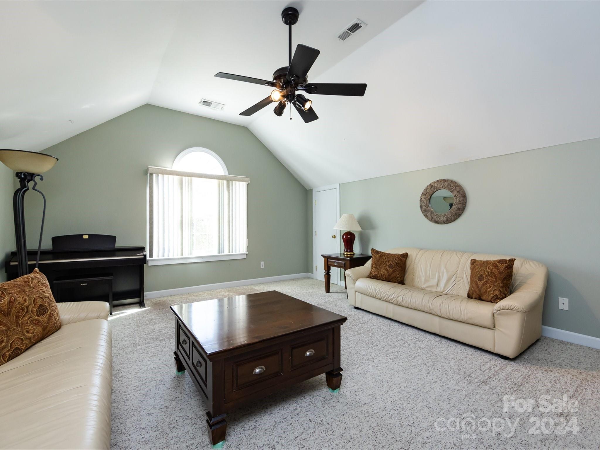 Quail Ridge - Residential